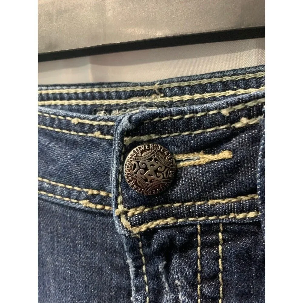 Silver Suki Surplus Women's Size 29/34 Dark Wash Casual Distressed Bootcut Jeans